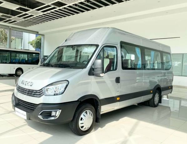 Thuê Xe 19 Chỗ Giá Sinh Viên – Giải Pháp Du Lịch Tiết Kiệm Cùng Huy Đạt